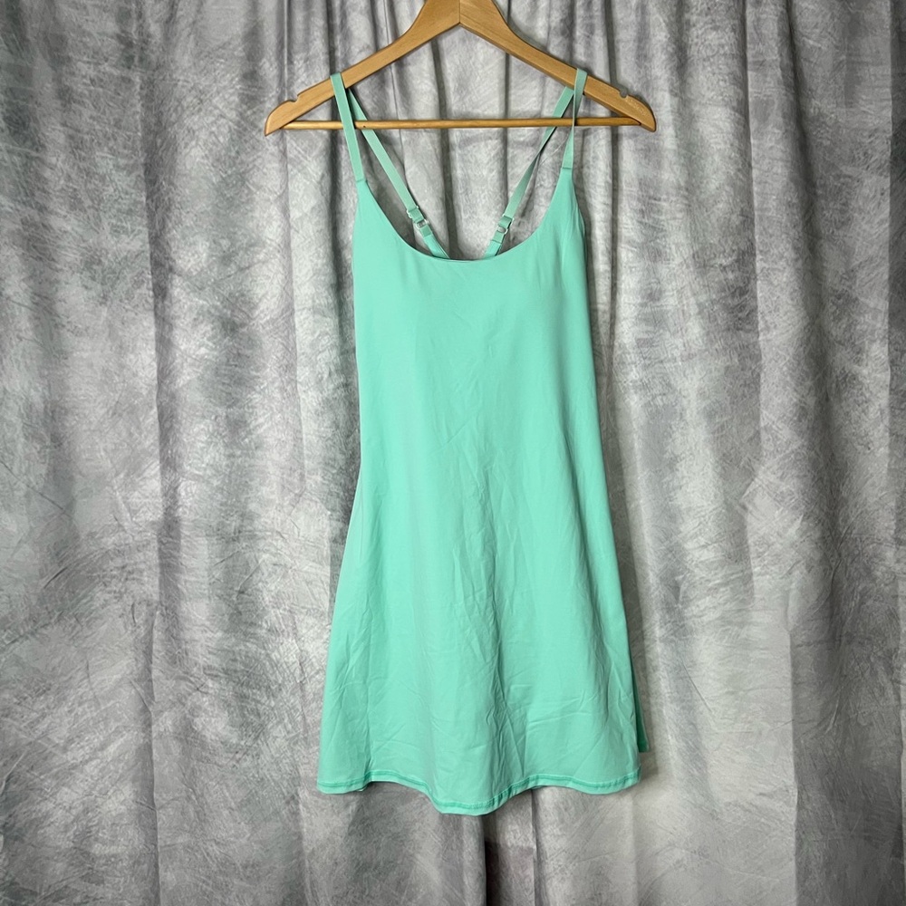 IUGA NWT Mint Tennis Dress With Built In Shorts with Pockets and Bra - Small - Picture 6 of 9
